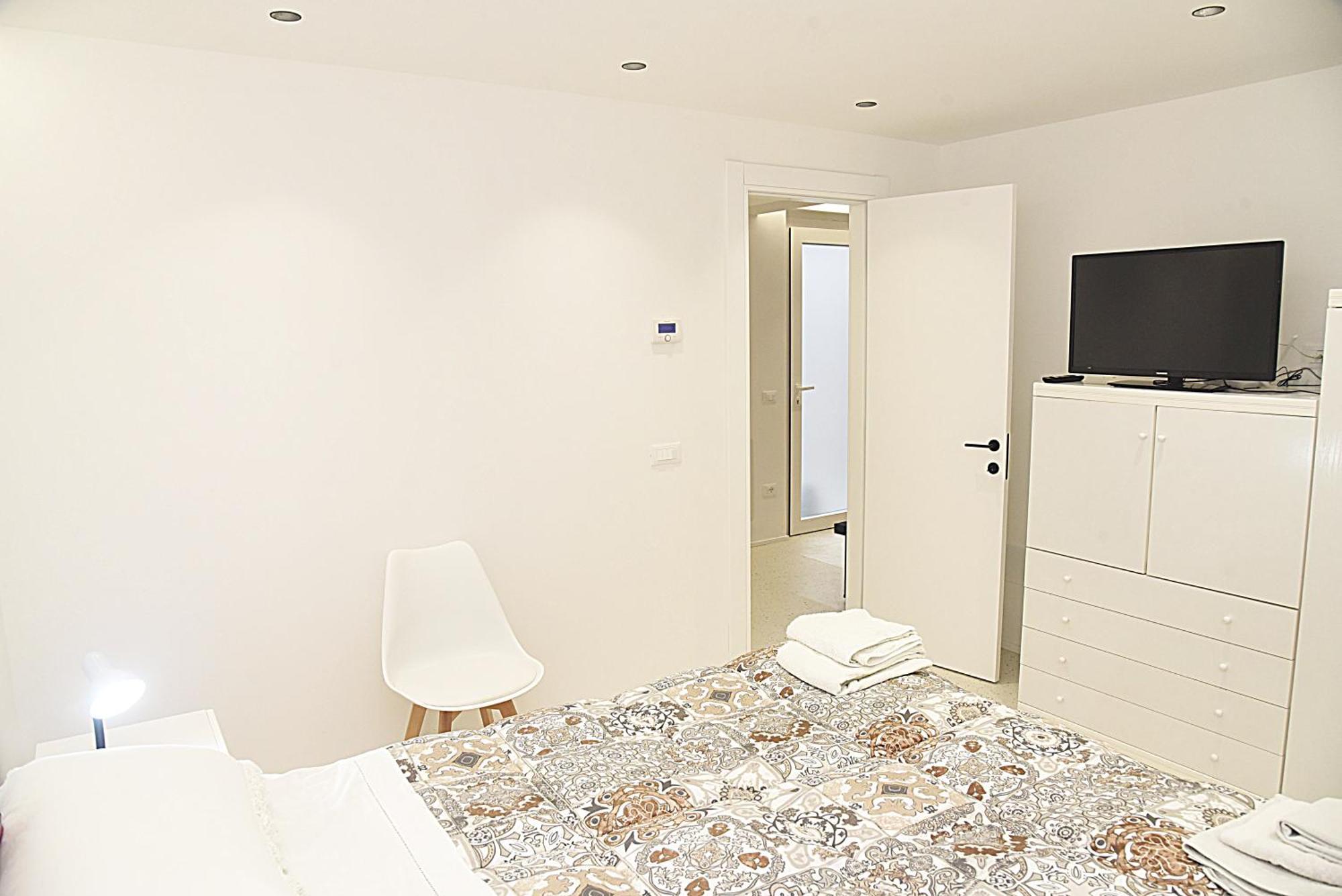 Borgo Santa Lucia Apartment With Private Parking & Garden Губио Екстериор снимка